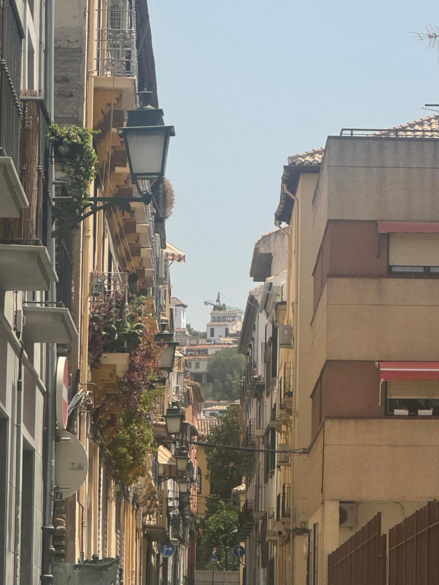 Parking Vigilado Gratis Pleno Centro,Cozy Apartment Granada Picon Center, Recien Reformado Dış mekan fotoğraf